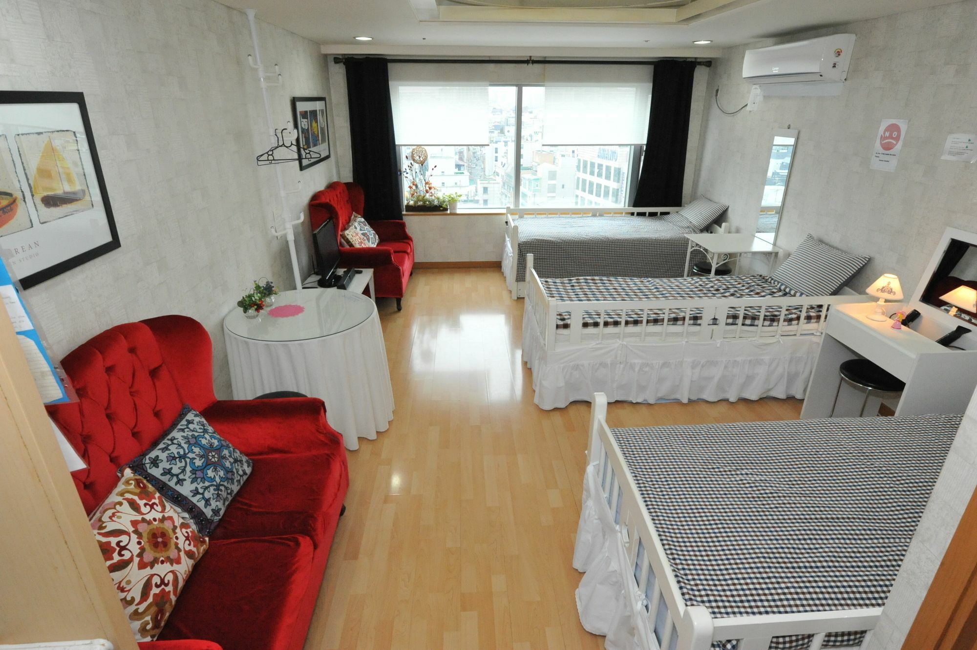 Hongdae Guesthouse Сеул Екстер'єр фото